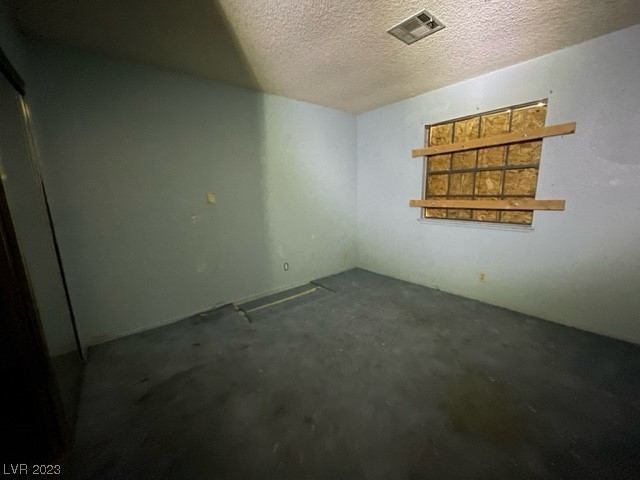 3851 South Topaz Road Las Vegas, NV 89121 - Photo 9 of 29 Gallery Image 9