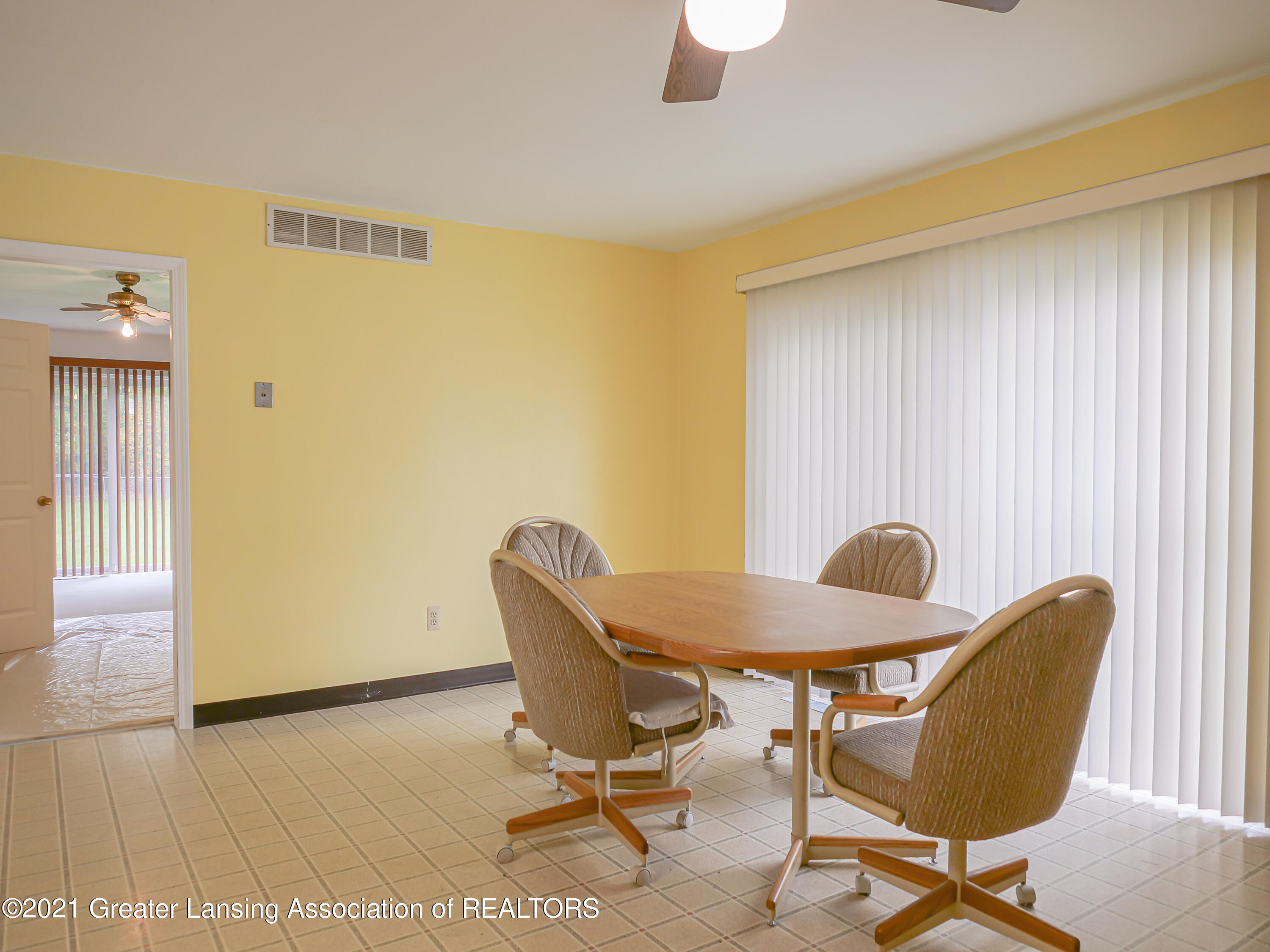 1401 Reo Road Lansing, MI 48910 - Photo 23 of 38 1401_Reo_Rd-26