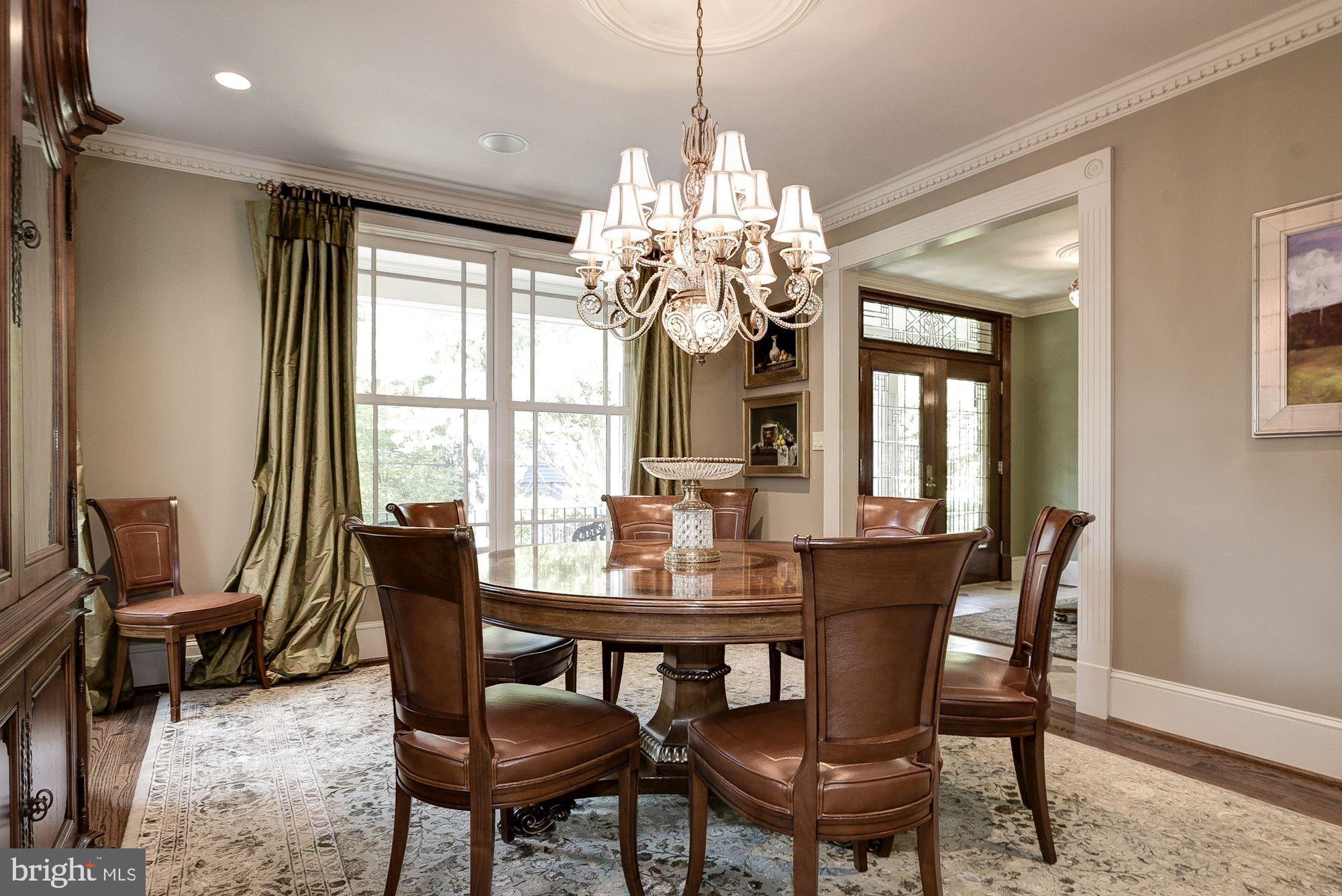 7313 Maple Avenue Chevy Chase, MD 20815 - Photo 11 of 70