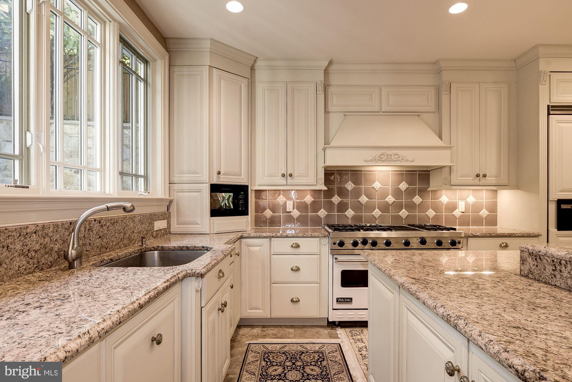 7313 Maple Avenue Chevy Chase, MD 20815 - Photo 16 of 70