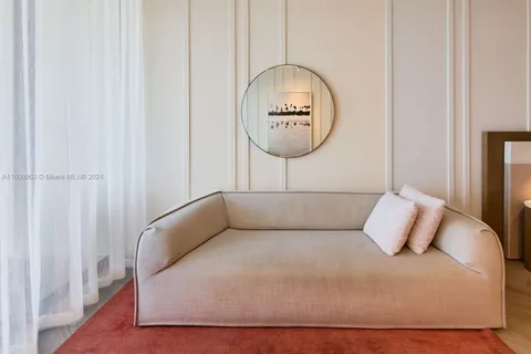 $1,495,000 | 2201 Collins Avenue, Unit 1718, Miami Beach, FL 33139