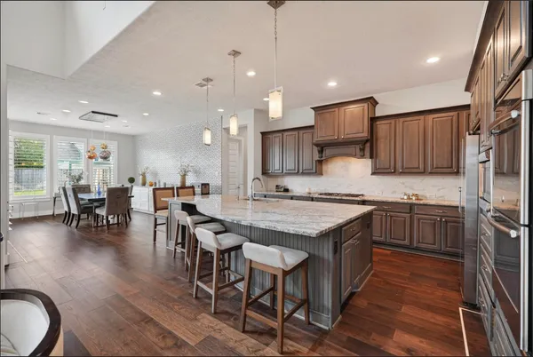 $5,500 | 26 Argosy Bend Place, Tomball, TX 77375