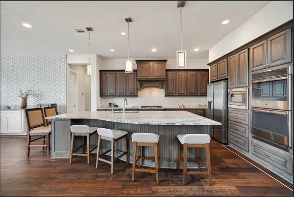 $5,500 | 26 Argosy Bend Place, Tomball, TX 77375