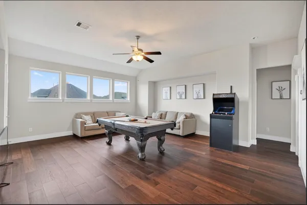 $5,500 | 26 Argosy Bend Place, Tomball, TX 77375