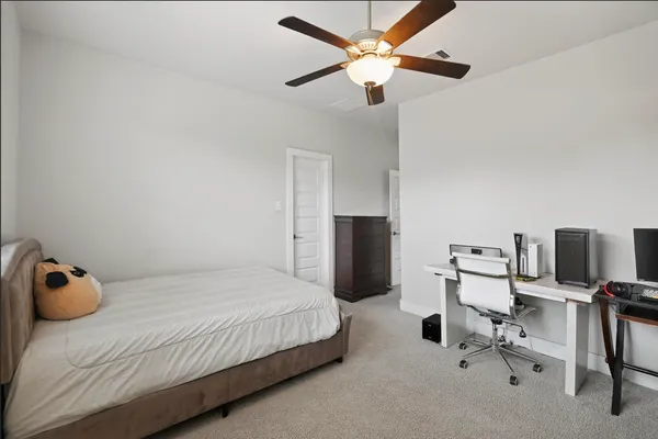 $5,500 | 26 Argosy Bend Place, Tomball, TX 77375