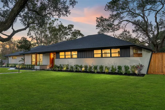 $599,000 | 1513 South Lee Street, Alvin, TX 77511