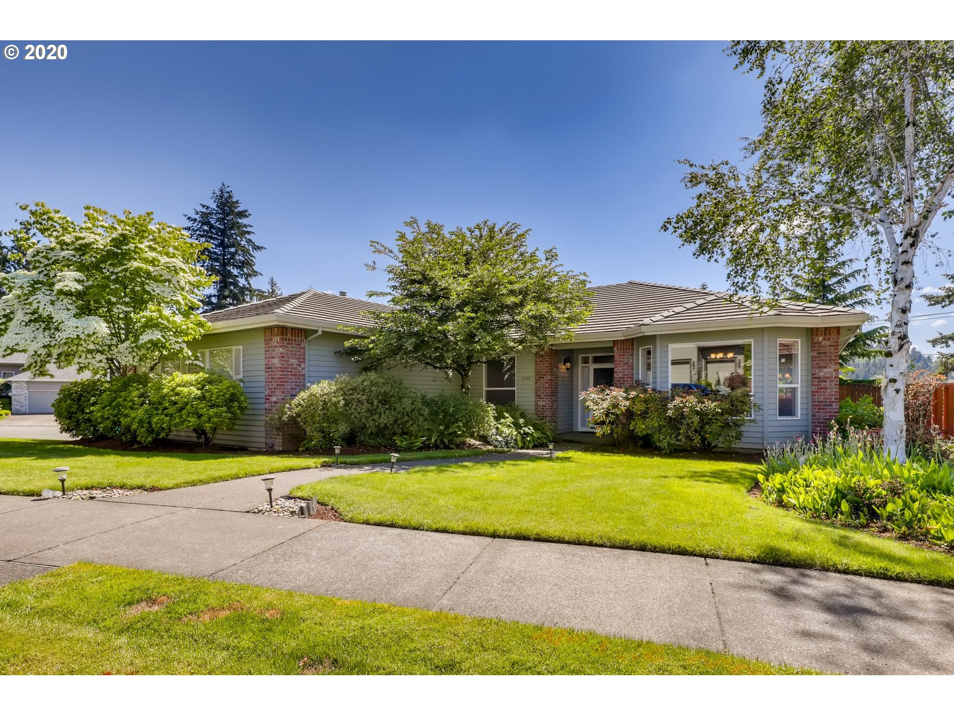 12258 Southeast One Rosa Drive Happy Valley, OR 97086 - Photo 1 of 32 Gallery Image 1