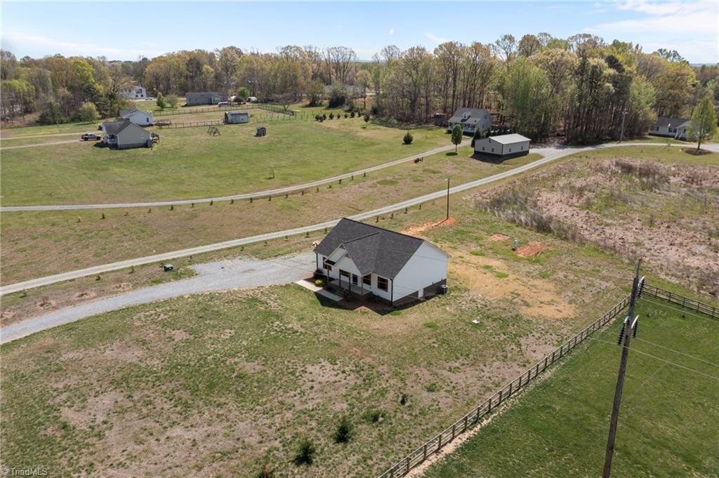 6450 Whites Chapel Road Liberty, NC 27298 - Photo 8 of 39
