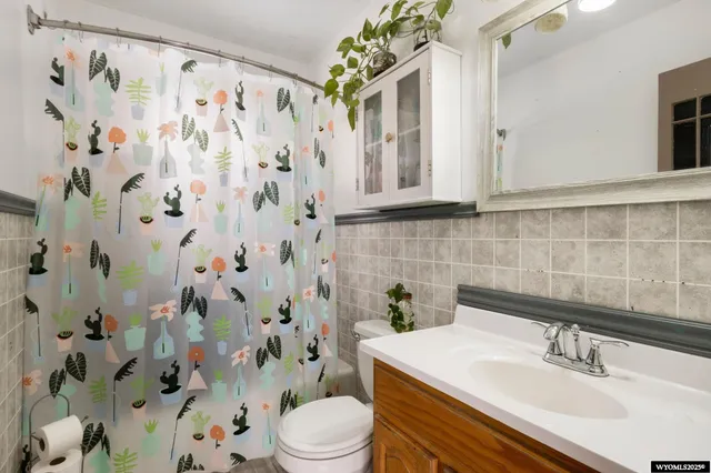 $299,900 | 2908 East 8th Street, Cheyenne, WY 82001