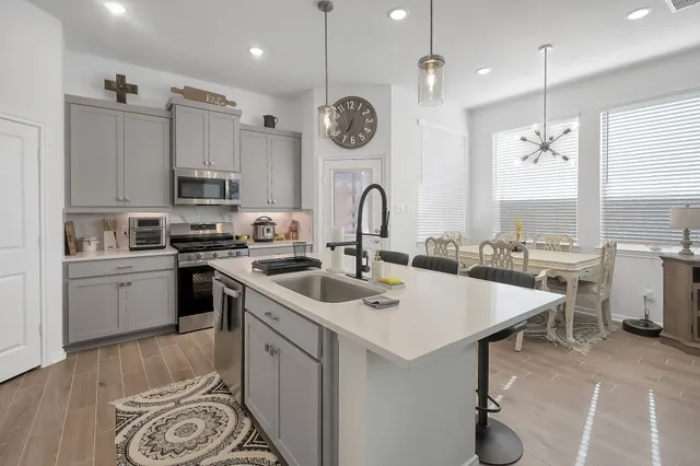 $2,850 | 212 Cider Gum Place, Montgomery, TX 77316