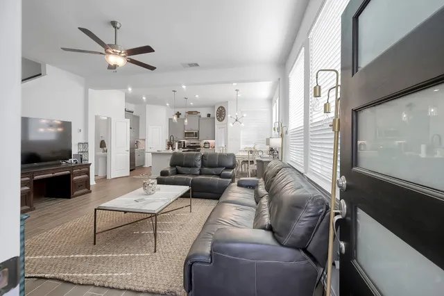 $2,850 | 212 Cider Gum Place, Montgomery, TX 77316