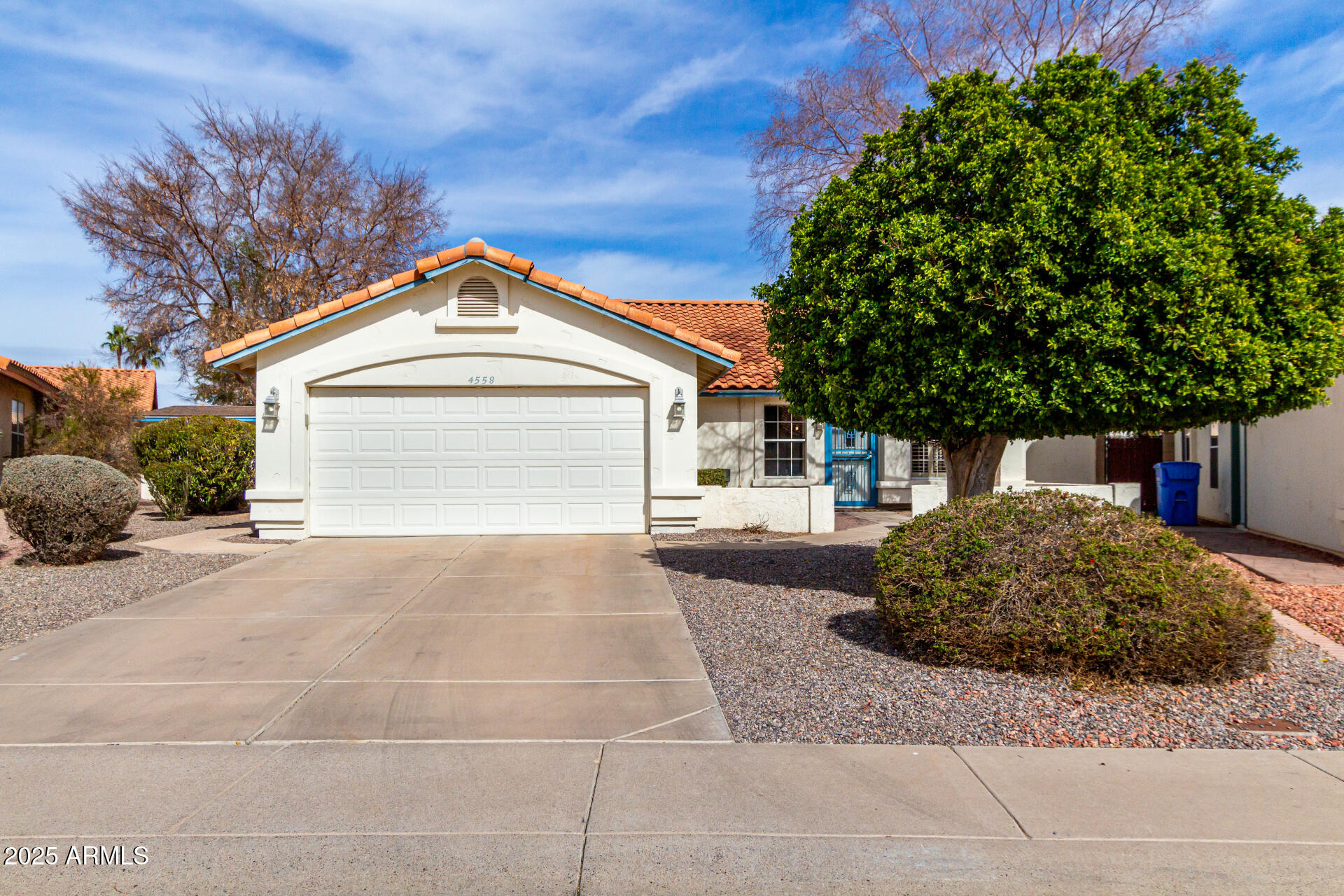 4558 East Rock Wren Road Phoenix, AZ 85044 - Photo 13 of 35 01 Rock Wren
