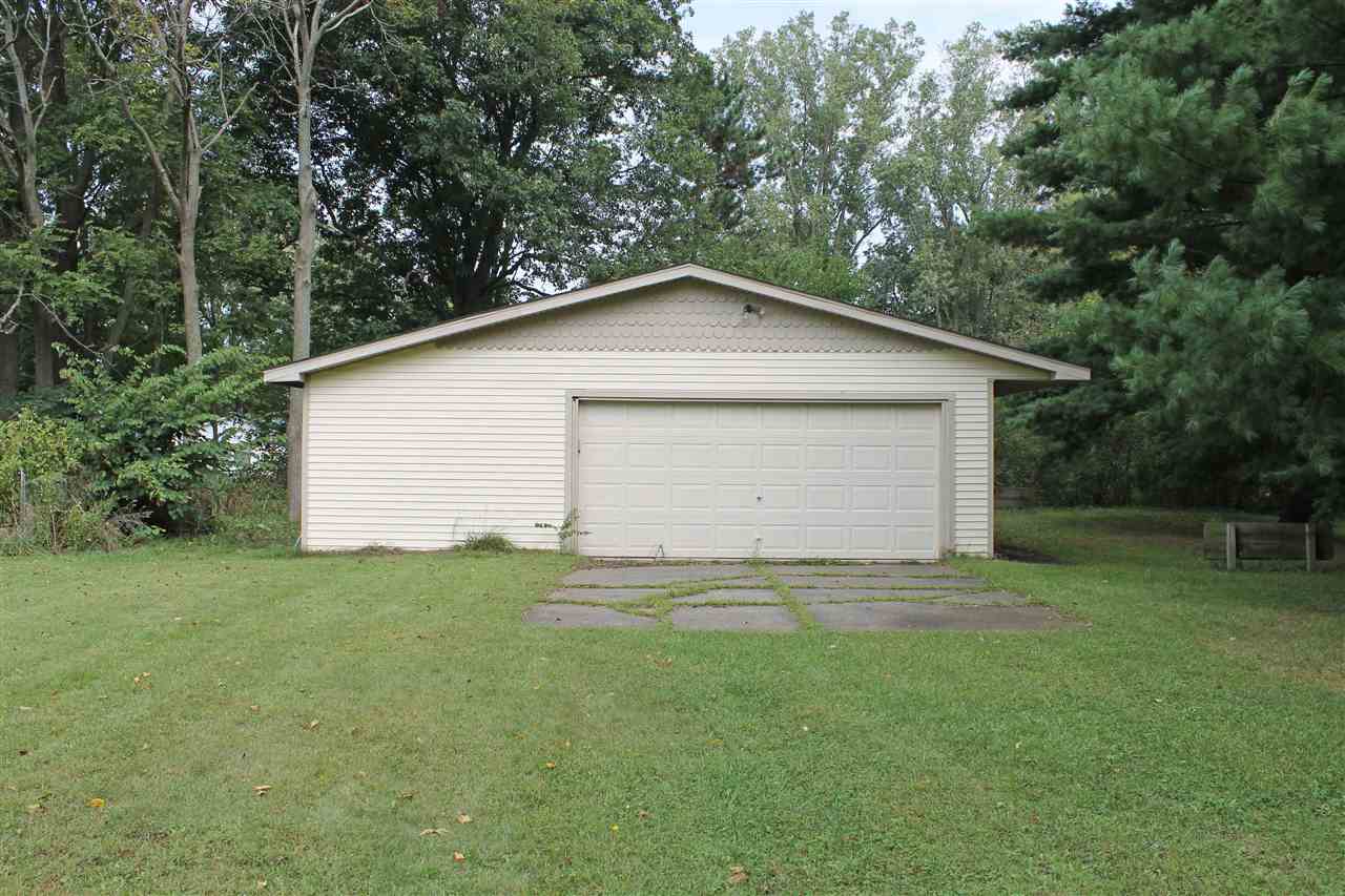 4573 North Seymour Road Flushing, MI 48433 - Photo 20 of 56 50055247-19.JPG