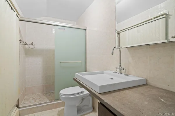 $15,000 | 13 Whitney Circle, Glen Cove, NY 11542