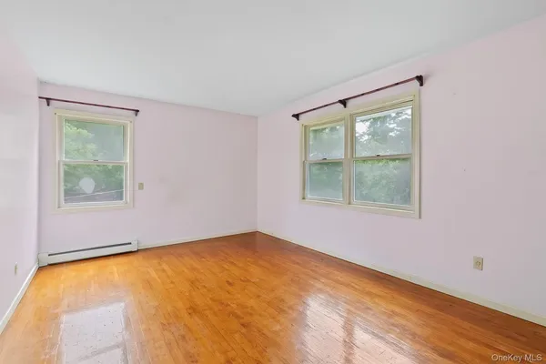 $15,000 | 13 Whitney Circle, Glen Cove, NY 11542