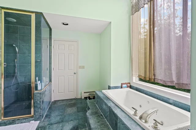 $15,000 | 13 Whitney Circle, Glen Cove, NY 11542