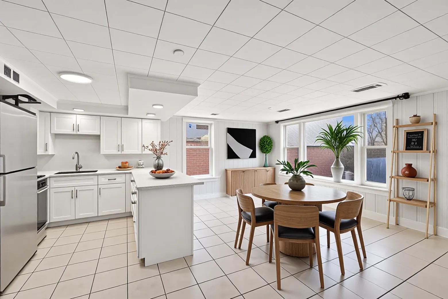 43 Clay Avenue Highwood, IL 60040 - Photo 8 of 21