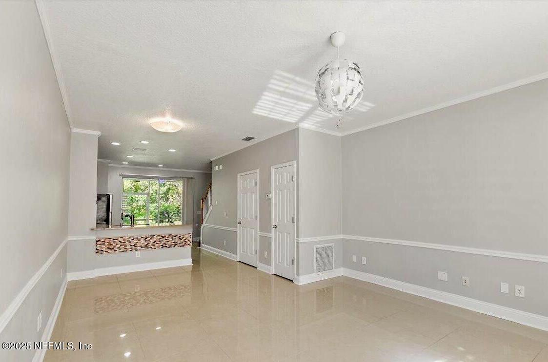 3502 Summerlin Lane North Jacksonville, FL 32224 - Photo 5 of 26 Living/Dining Room