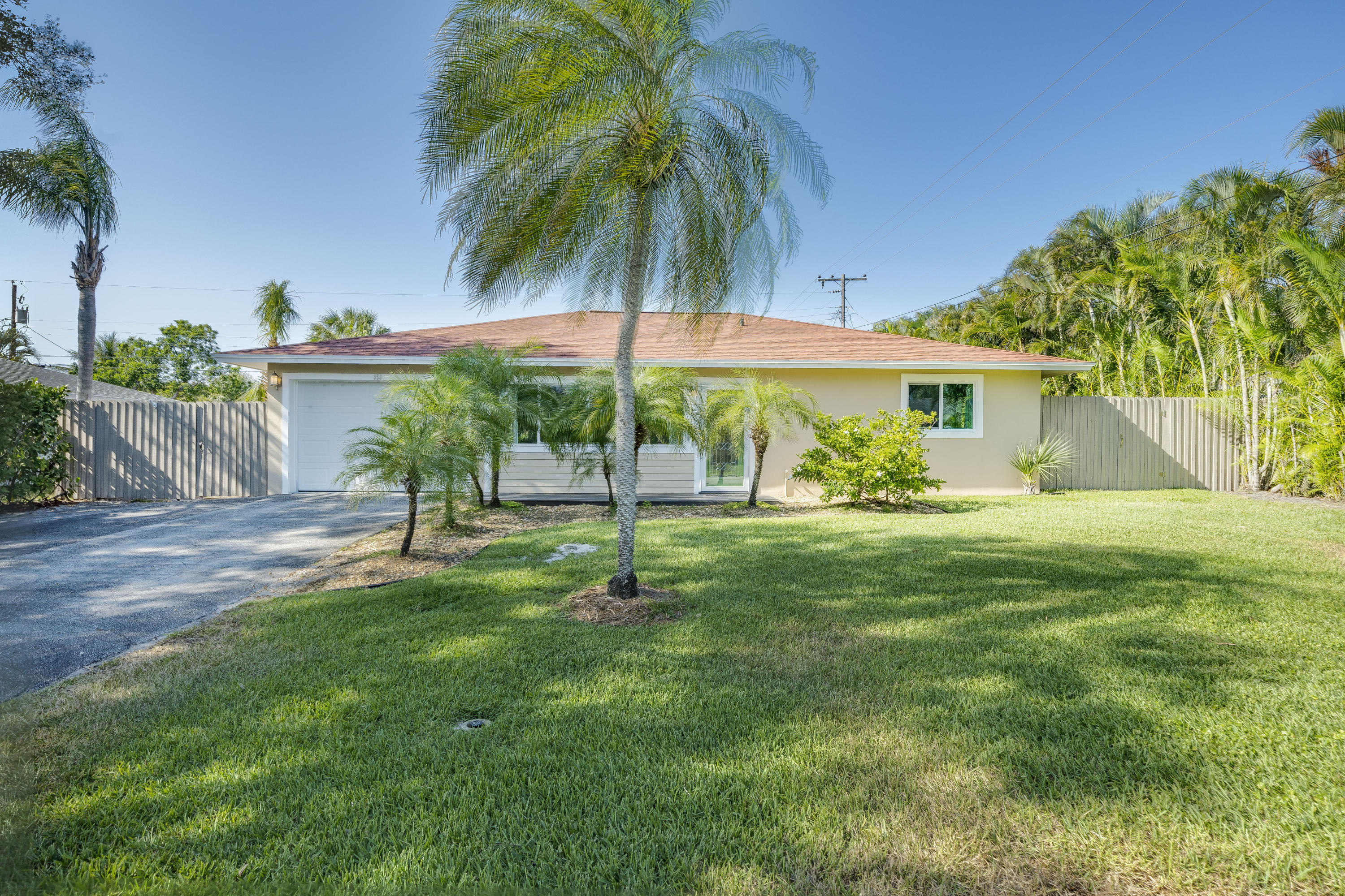 355 Church Road Tequesta, FL 33469 - Photo 34 of 37 040821-75enf