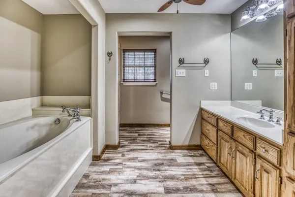 $2,400,000 | 262 County Road 269, Cameron, TX 76520