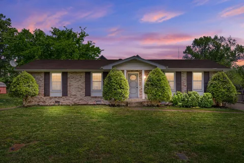 $450,000 | 410 Annex Avenue, Nashville, TN 37209