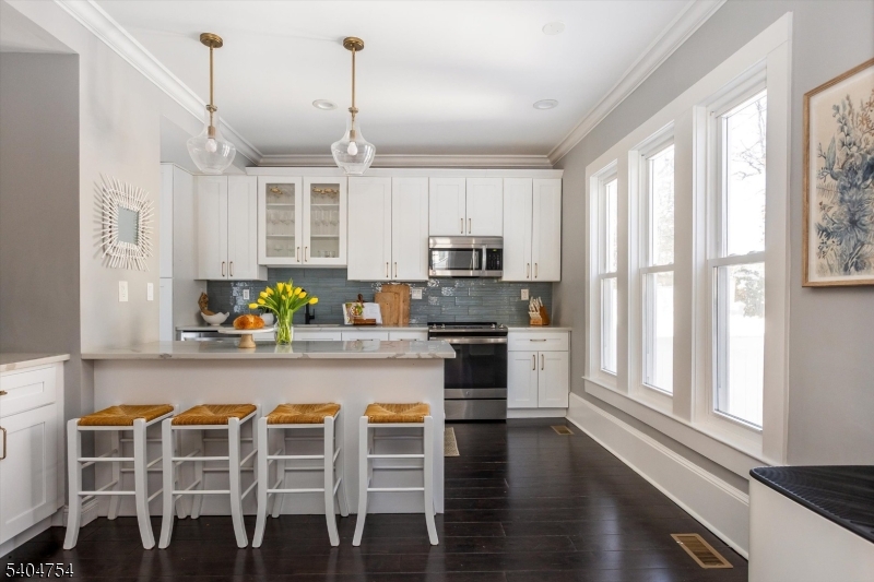 70 Clark Street Glen Ridge, NJ 07028 - Photo 13 of 47