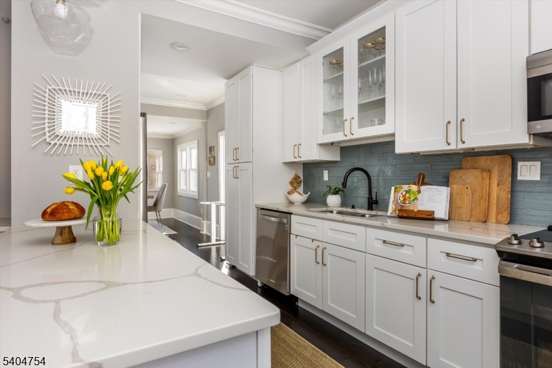 70 Clark Street Glen Ridge, NJ 07028 - Photo 15 of 47