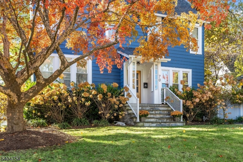 70 Clark Street Glen Ridge, NJ 07028 - Photo 3 of 47