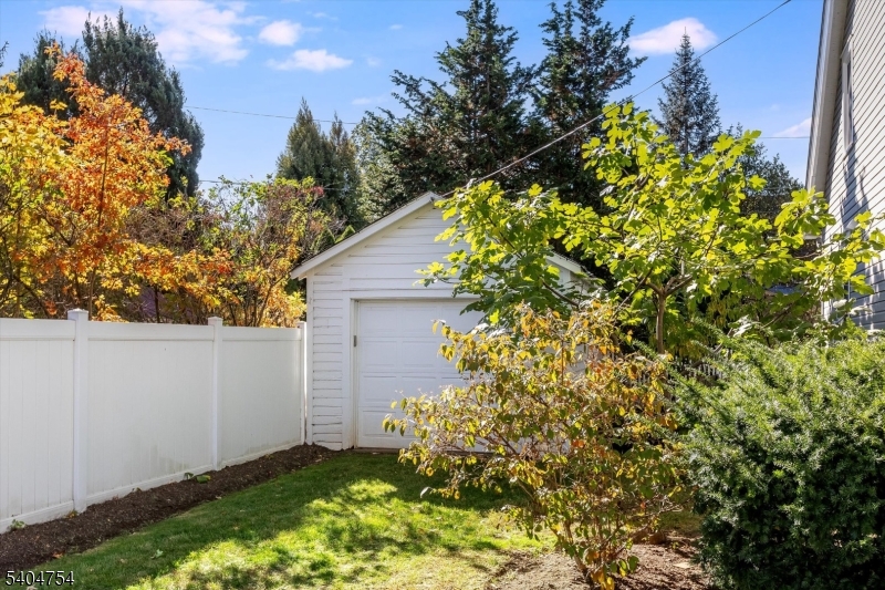 70 Clark Street Glen Ridge, NJ 07028 - Photo 47 of 47