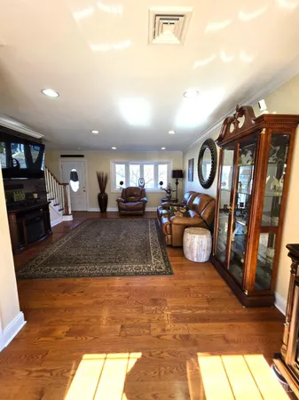 $592,900 | 544 Edgeworth Street, Middlesex, NJ 08846