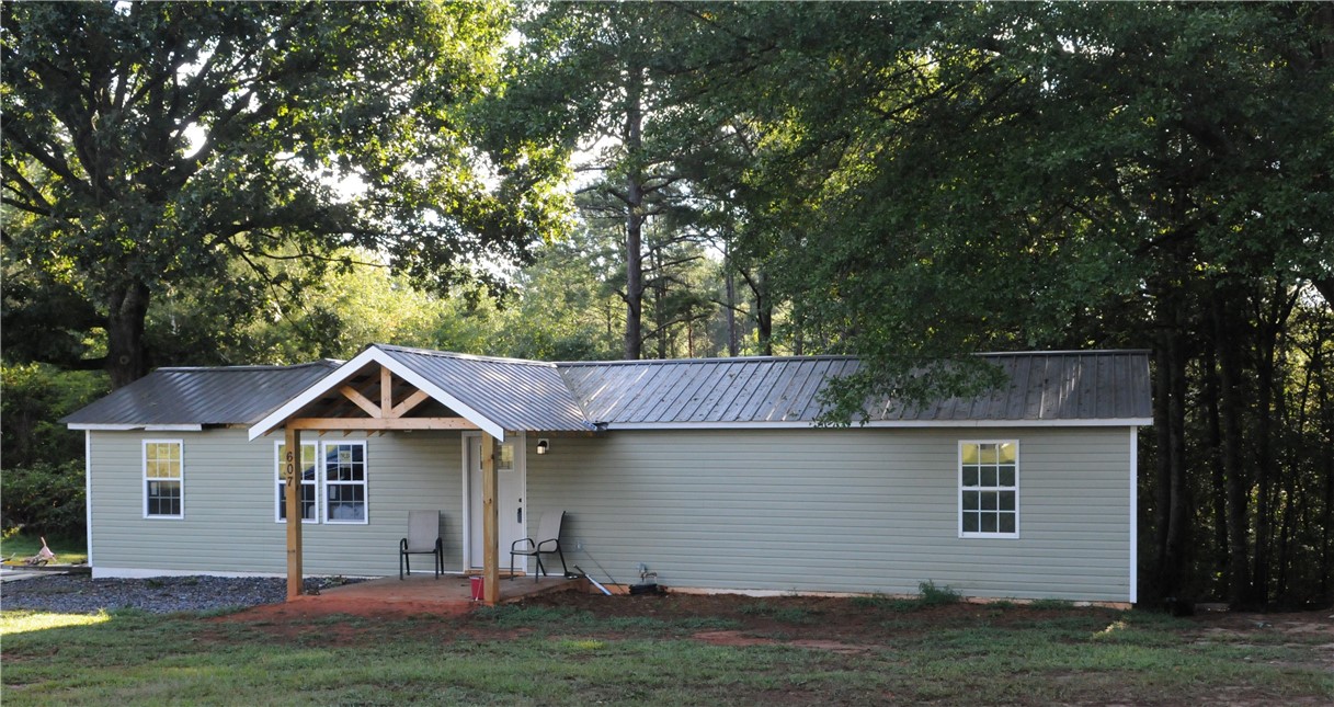 600 Renea Drive Walhalla, SC 29691 - Photo 3 of 33 Gallery Image 3