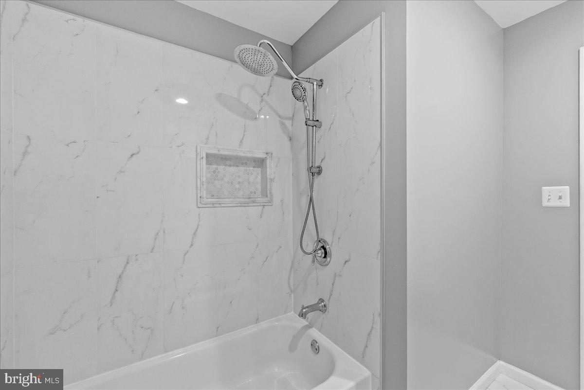 5103 Ox Road Fairfax, VA 22030 - Photo 15 of 45 Gallery Image 15
