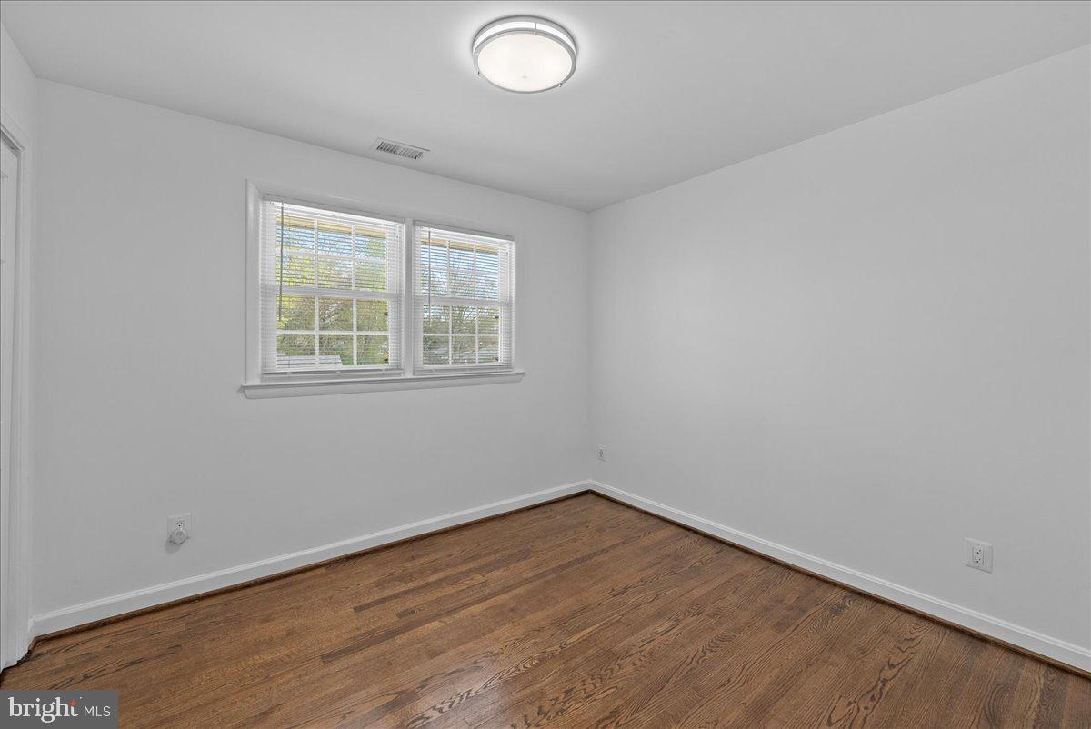 5103 Ox Road Fairfax, VA 22030 - Photo 16 of 45 Gallery Image 16
