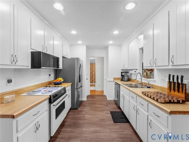 $339,950 | 7018 Spring Trace Drive, Midlothian, VA 23112