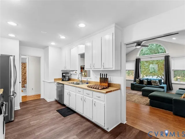 $339,950 | 7018 Spring Trace Drive, Midlothian, VA 23112