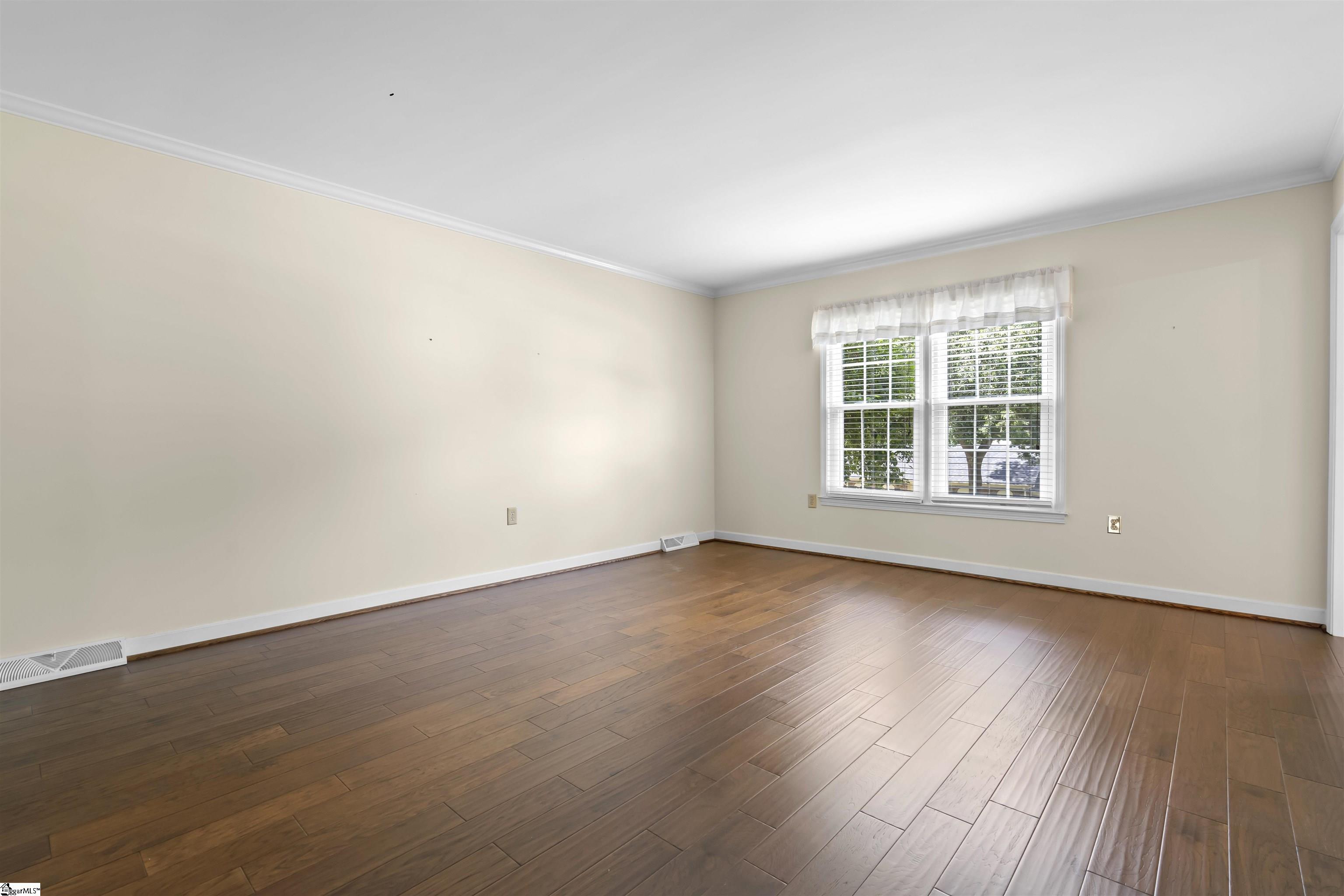 122 Woody Creek Road Greer, SC 29650 - Photo 13 of 36 Gallery Image 13