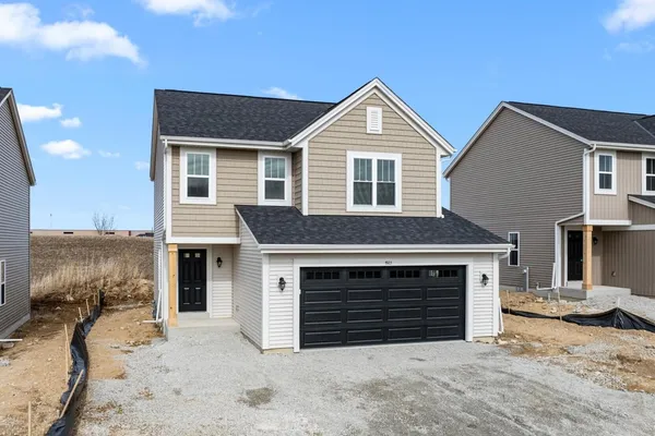 $427,900 | 621 Belmont Drive, Watertown, WI 53094