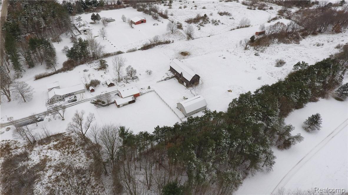 12187 Kipp Road Goodrich, MI 48438 - Photo 76 of 93 DJI_0036.jpg