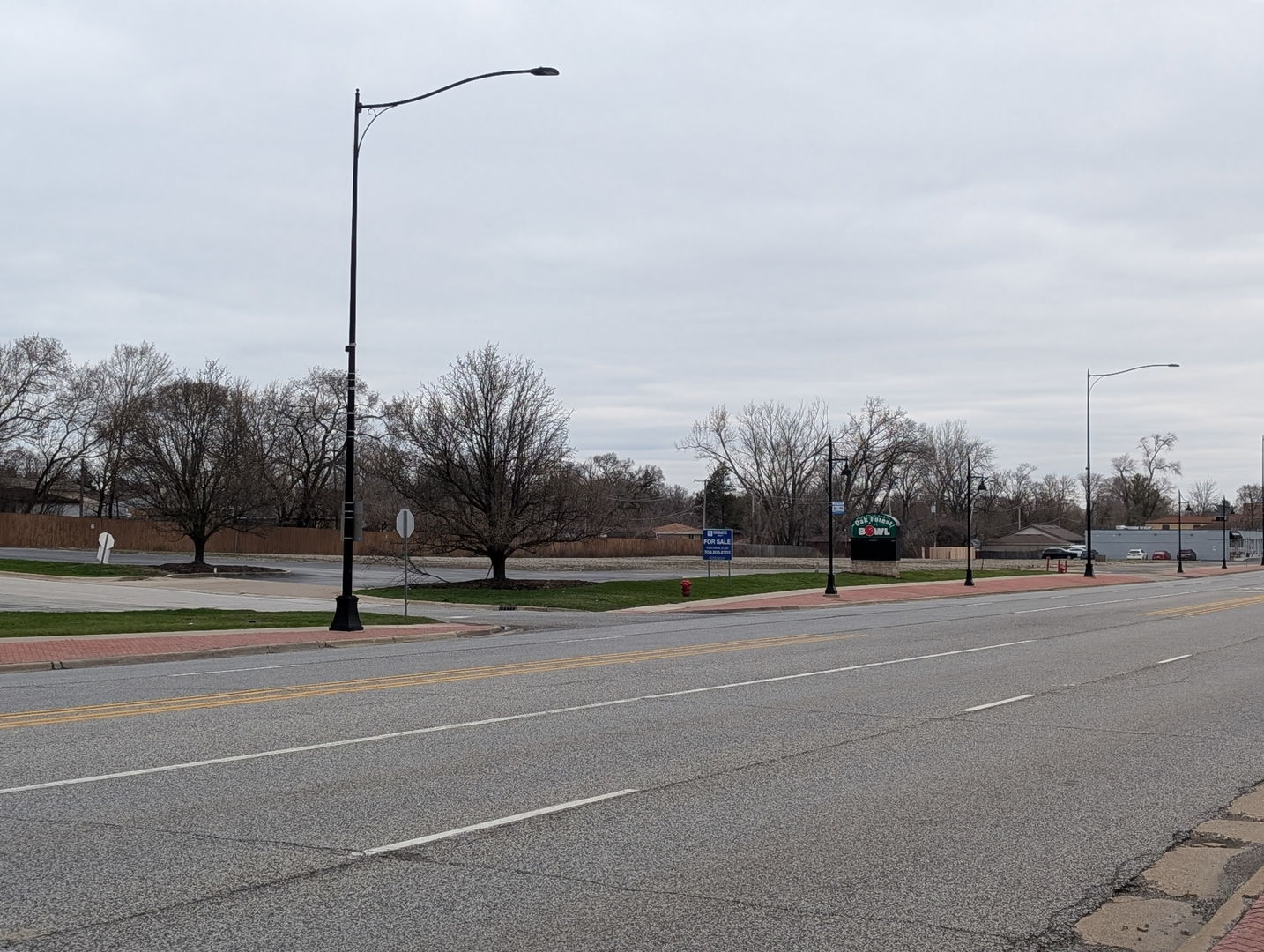 15240 South Cicero Avenue Oak Forest, IL 60452 - Photo 2 of 4 a view of a tennis court
