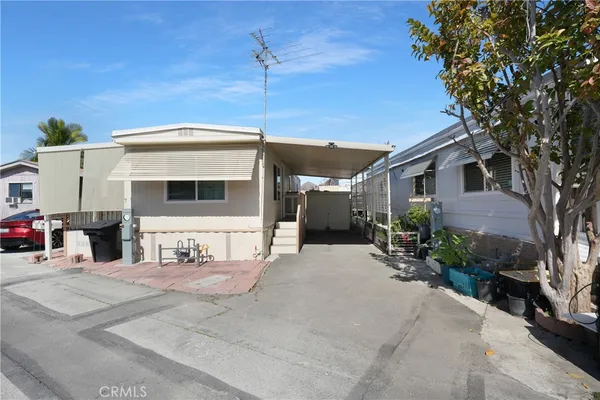 $260,000 | 9851 Bolsa Avenue, Unit 7, Westminster, CA 92683