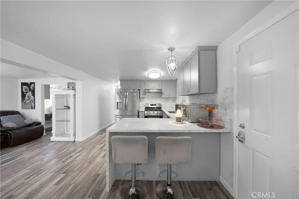 $260,000 | 9851 Bolsa Avenue, Unit 7, Westminster, CA 92683