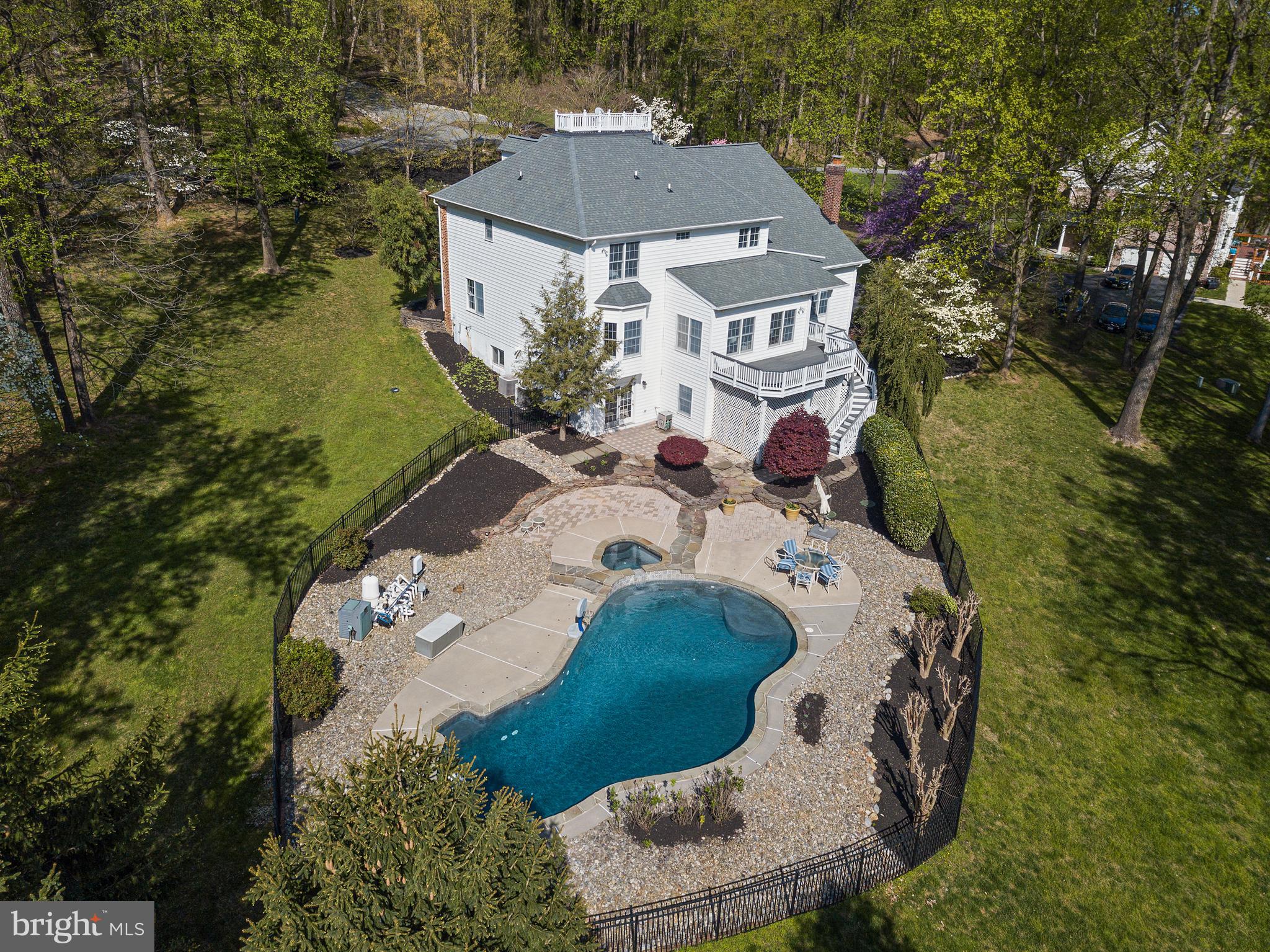 12327 Cleghorn Road Cockeysville, MD 21030 - Photo 2 of 62 Gallery Image 2