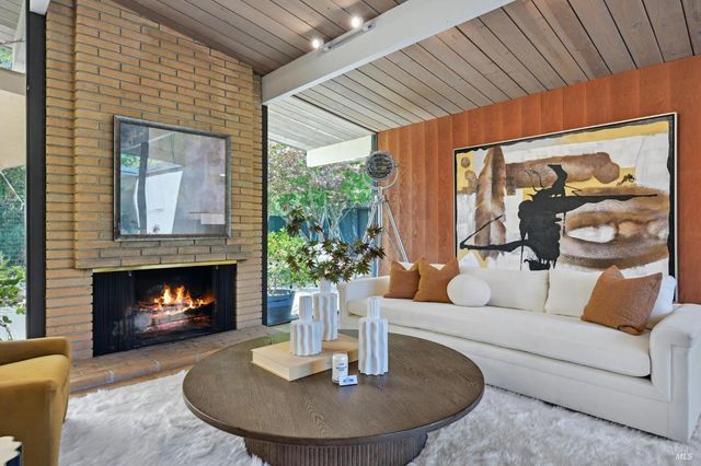 $1,750,000 | 12 Mt Susitna Court, San Rafael, CA 94903