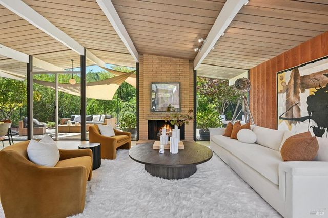 $1,750,000 | 12 Mt Susitna Court, San Rafael, CA 94903