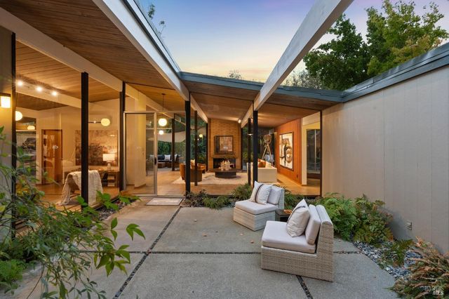 $1,750,000 | 12 Mt Susitna Court, San Rafael, CA 94903