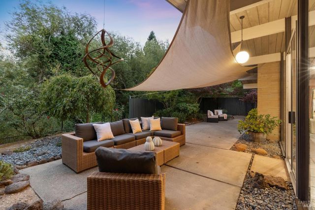 $1,750,000 | 12 Mt Susitna Court, San Rafael, CA 94903