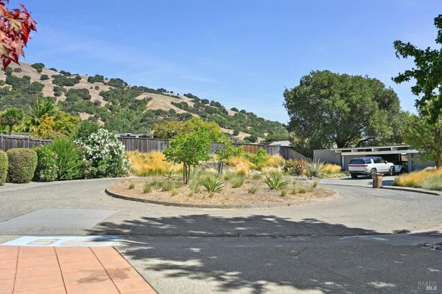 $1,750,000 | 12 Mt Susitna Court, San Rafael, CA 94903