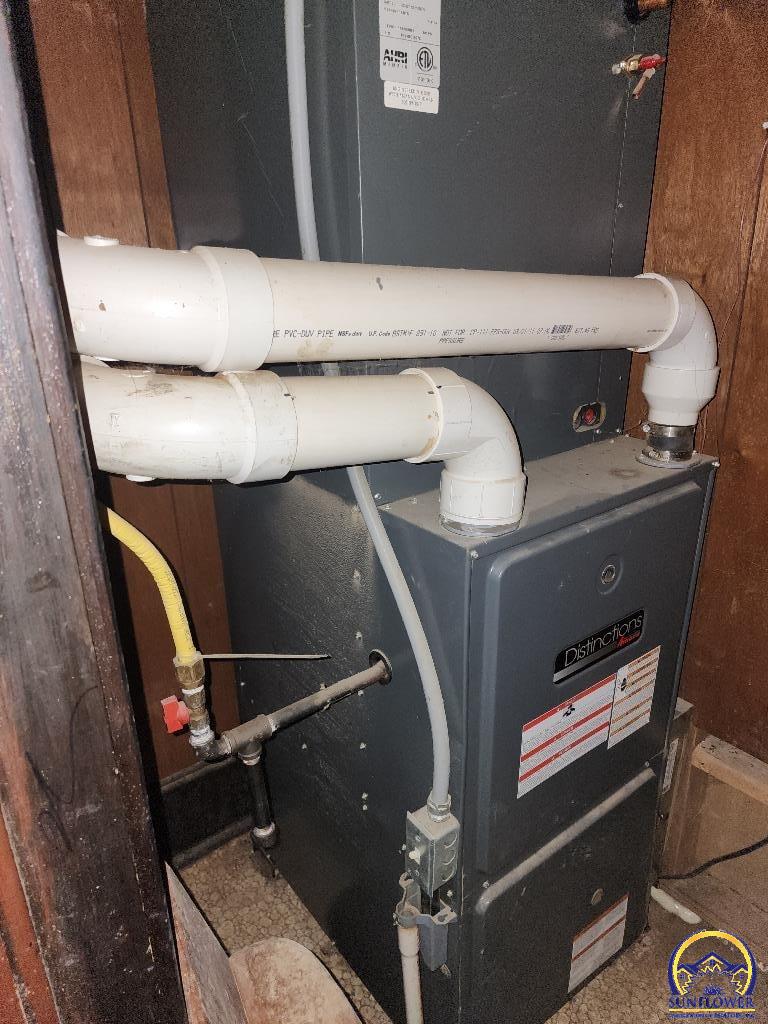 128 North 6th Street Quenemo, KS 66528 - Photo 5 of 6