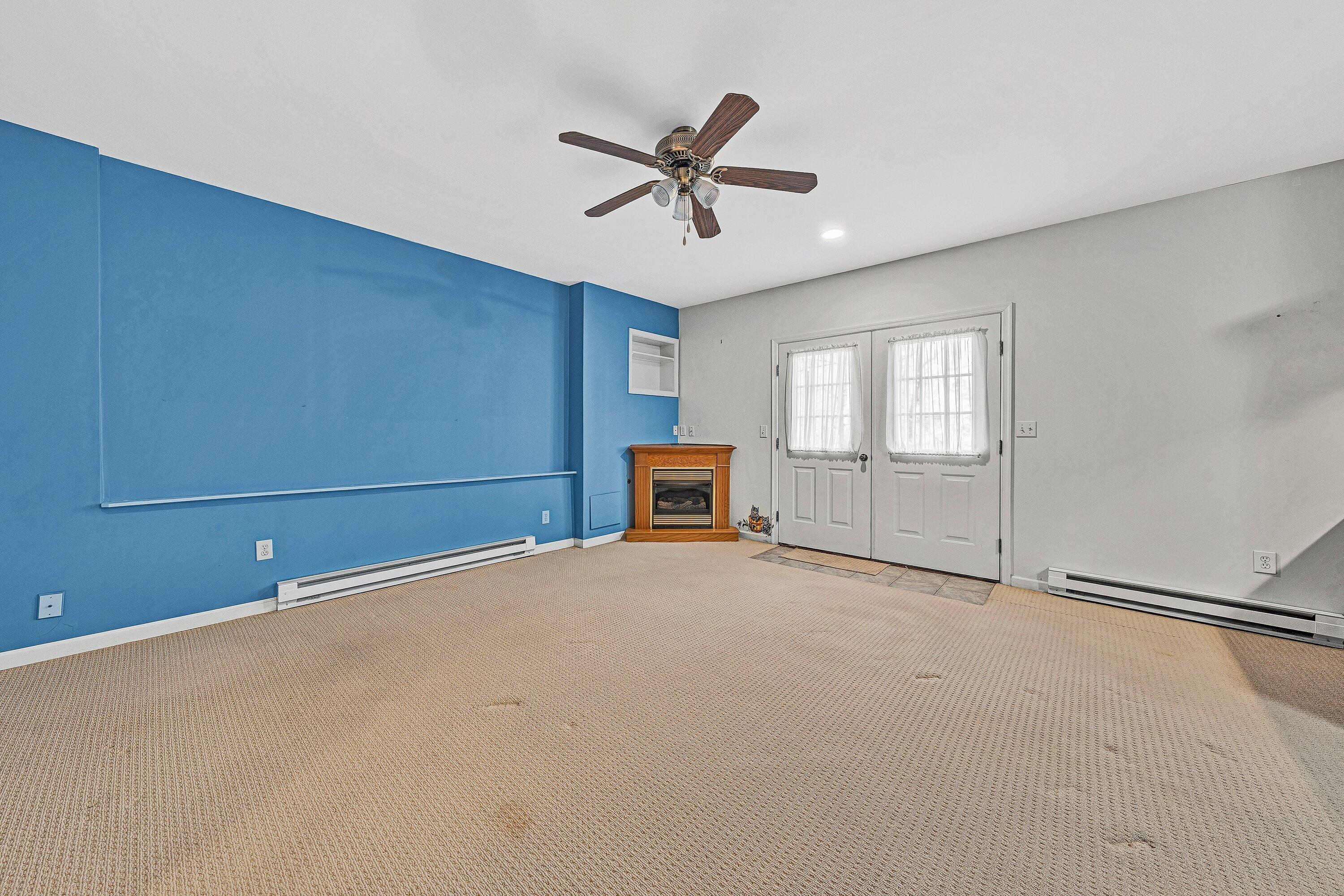 25 Walnut Landing Circle Hardy, VA 24101 - Photo 31 of 56 25 Walnut Landing Circle LL Family room
