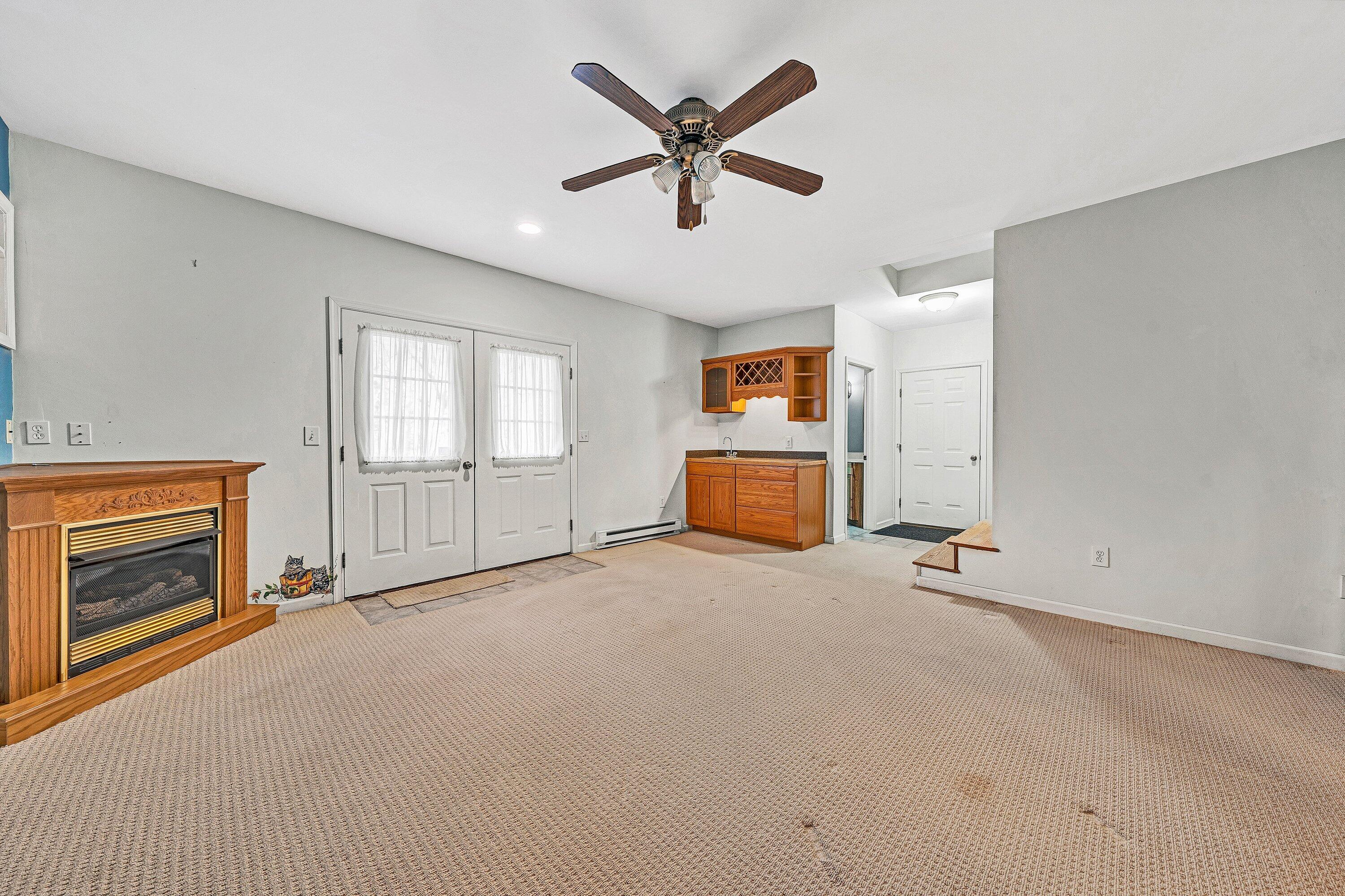 25 Walnut Landing Circle Hardy, VA 24101 - Photo 32 of 56 an empty room with furniture and windows